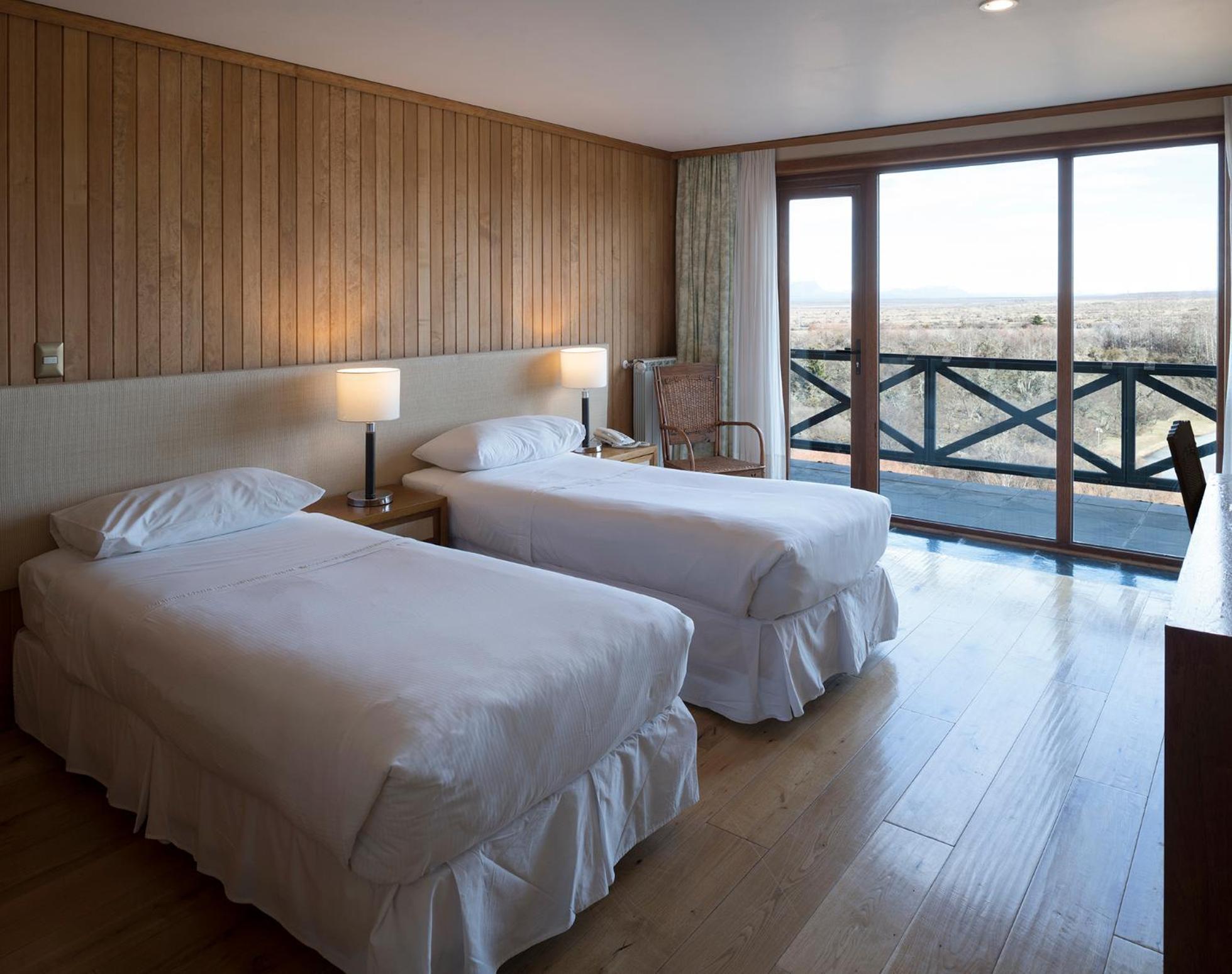 Hotel Y Cabanas Llanuras De Diana - Caja Los Andes 푸에르토나탈레스 외부 사진